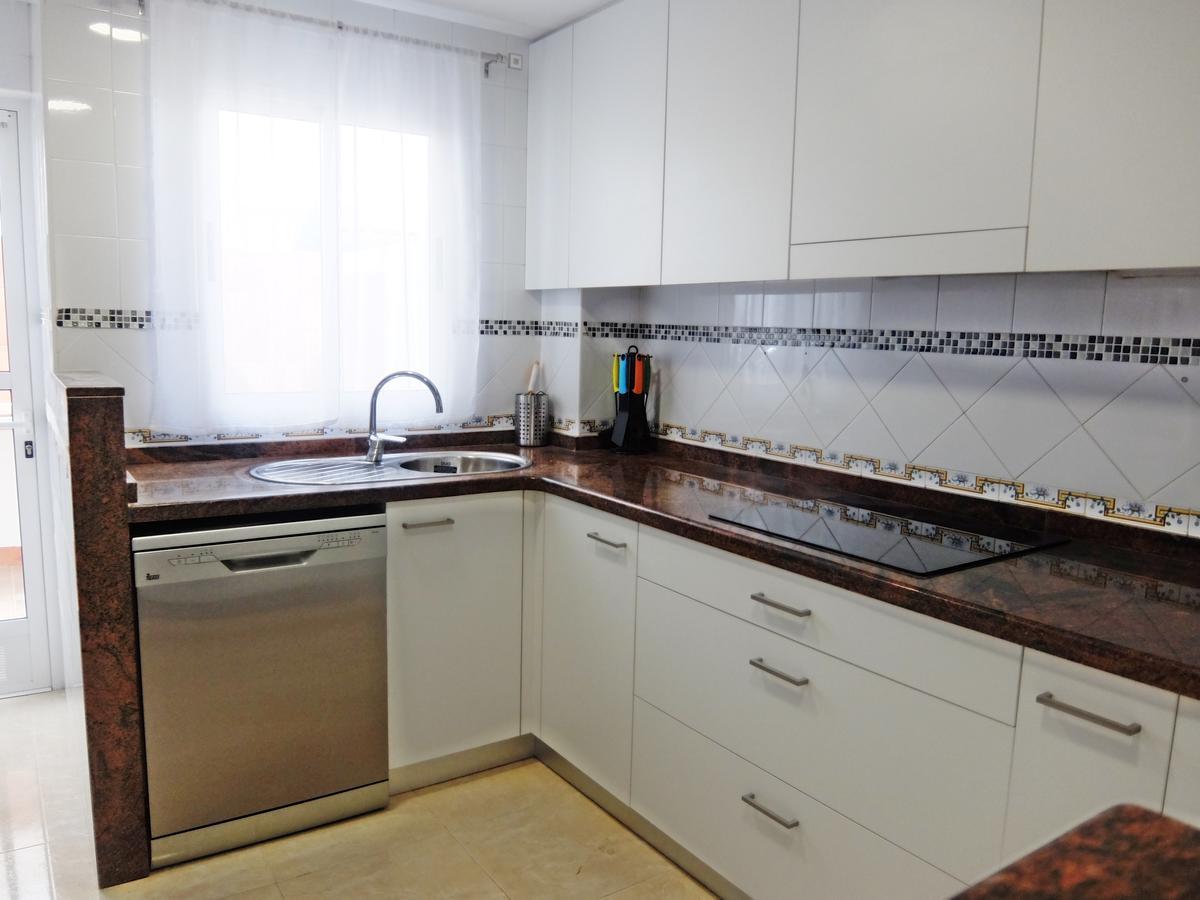 Apartamento Familiar Junto A La Playa De San Fernando - Oliva Luaran gambar
