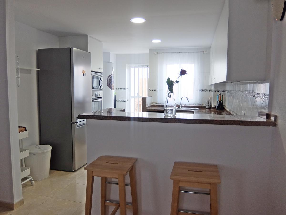 Apartamento Familiar Junto A La Playa De San Fernando - Oliva Luaran gambar