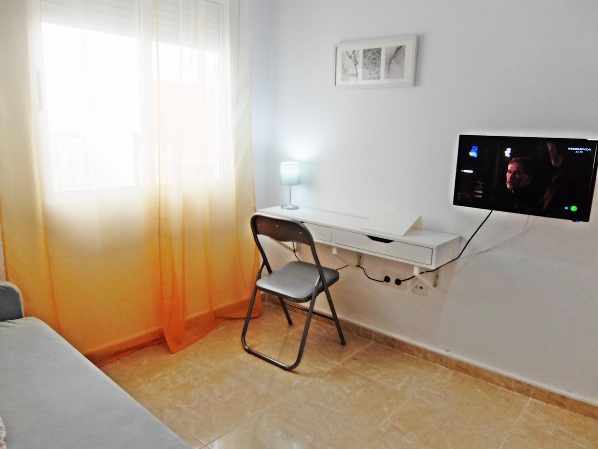Apartamento Familiar Junto A La Playa De San Fernando - Oliva Luaran gambar